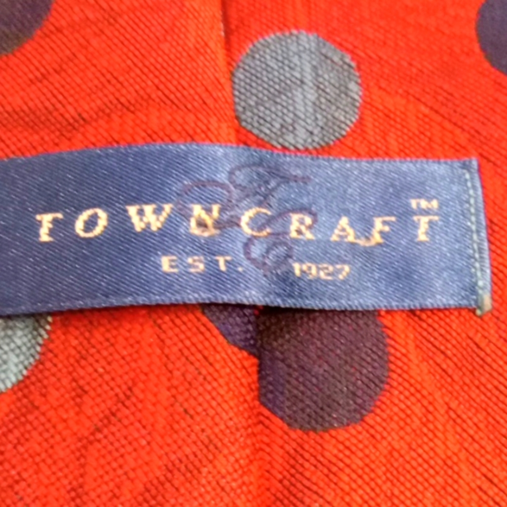 Vintage Towncraft‎  Polyester Burgandy w Black Grey Dots